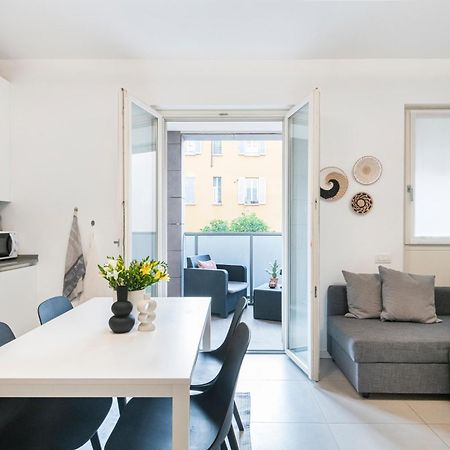 Luxury Apt In Moscova Милан Экстерьер фото